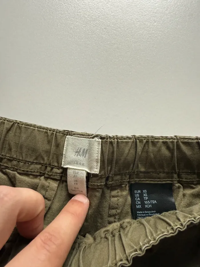Short kaki H&M - photo numéro 3