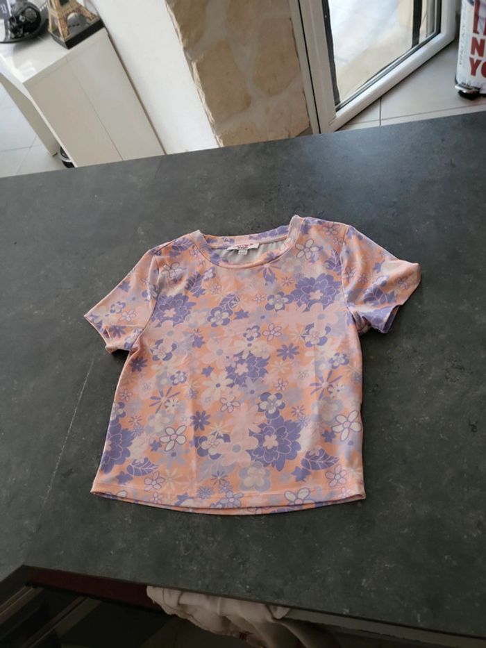 Crop top - photo numéro 1