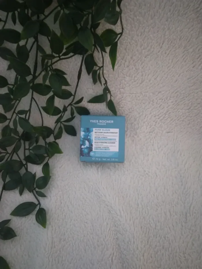 🌸Nettoyant visage Yves rocher neuf nouveau🌸