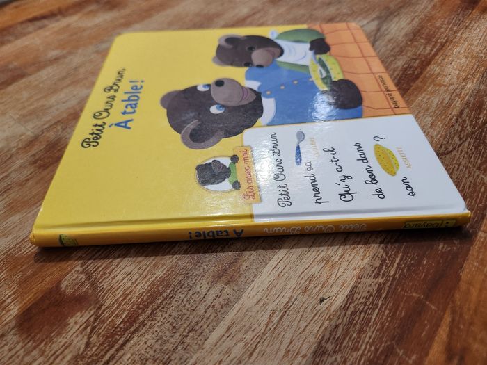 Livre enfant : Petit ours brun