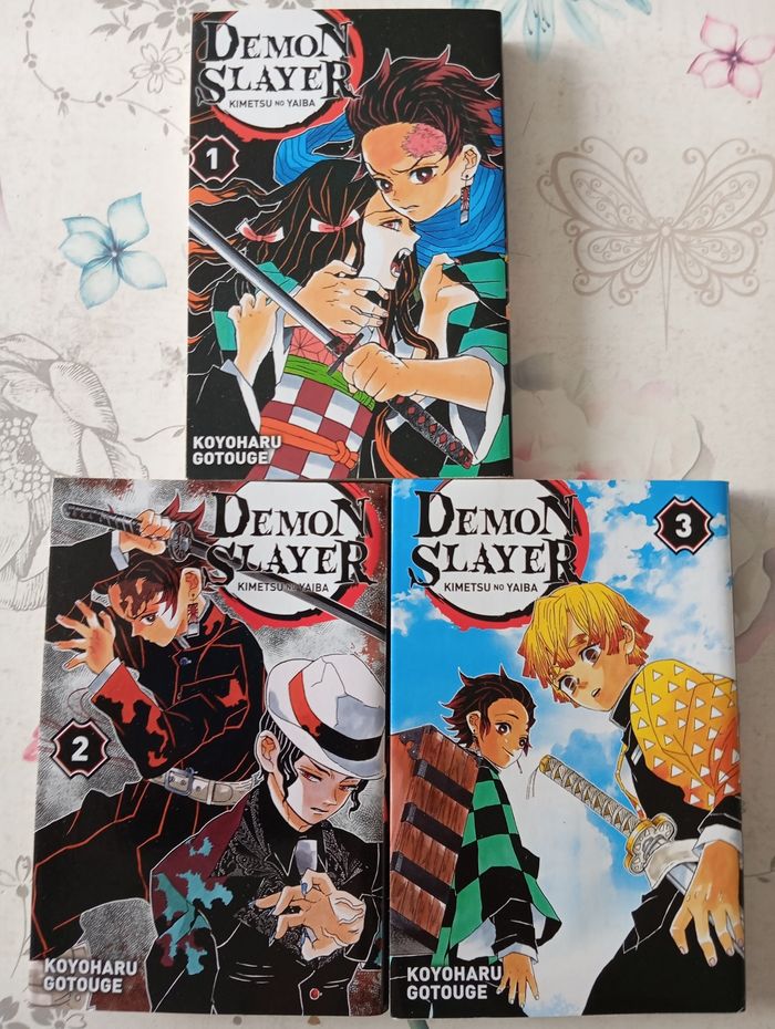 Lot de 3 mangas demon slayer