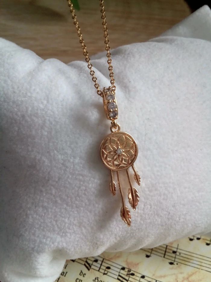 Collier attrape rêve et zircon