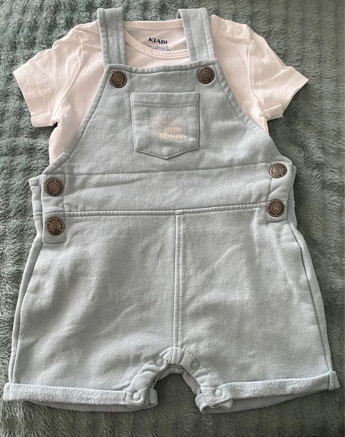Tenue bébé