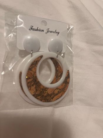 Boucle d’oreille