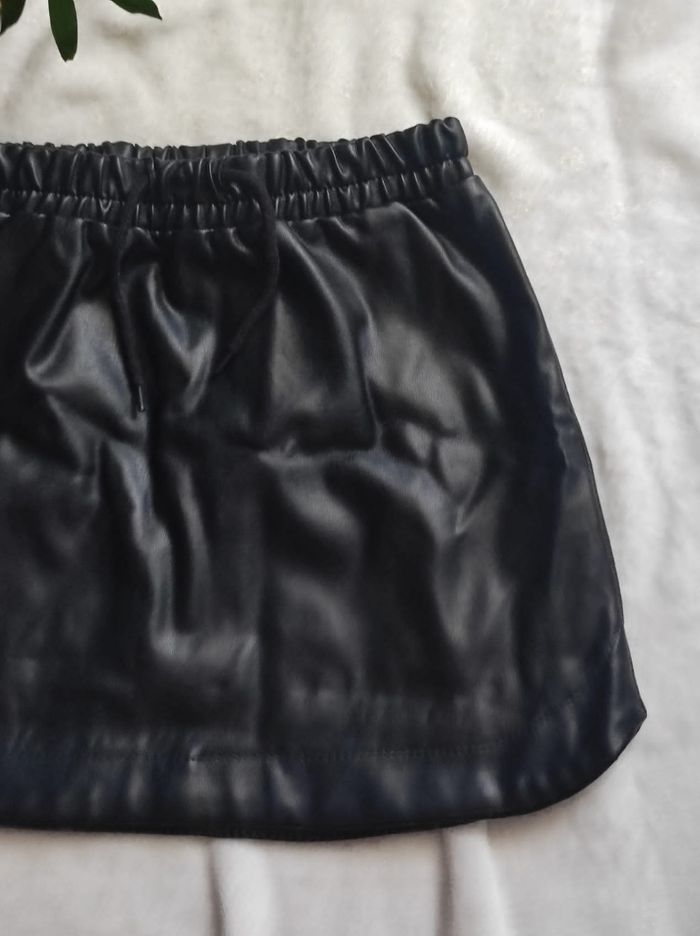 Jupe courte 6/7ans - photo numéro 3