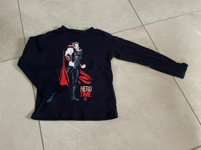 Pull Marvel 6 ans