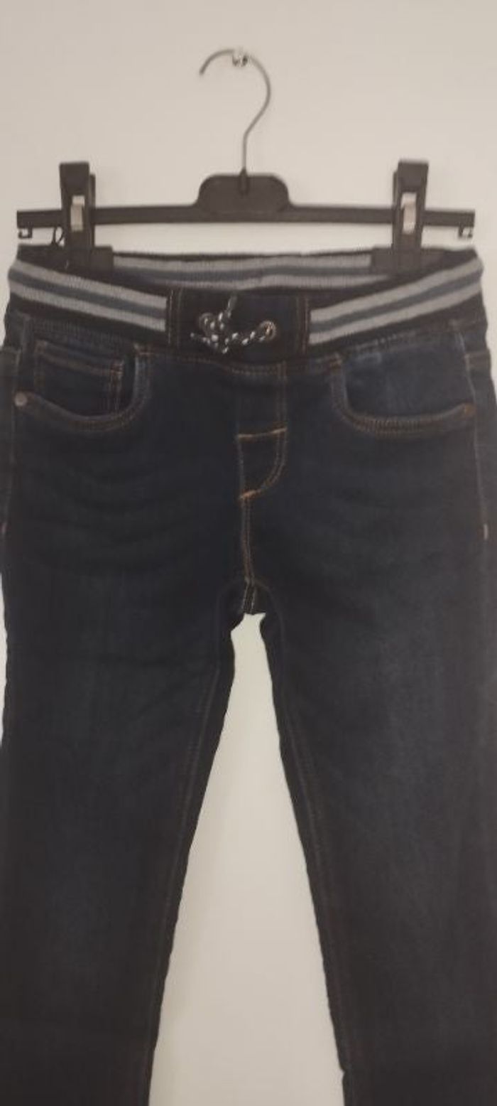 Jean C&A taille 8 ans