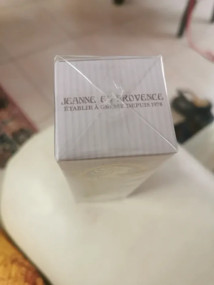 Eau de parfum le temps des secrets Jeanne en Provence - photo numéro 2
