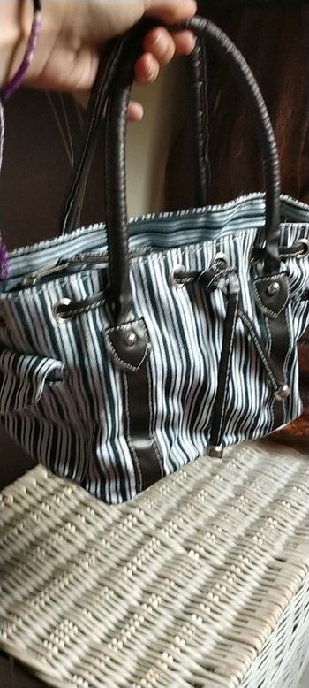 Sac à main rayé