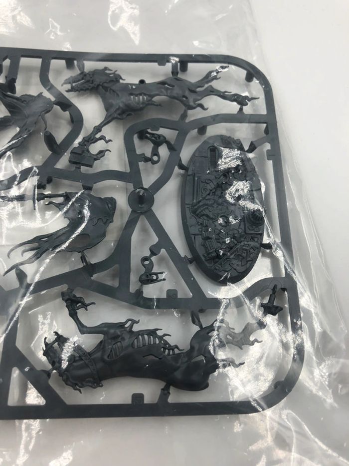 Warhammer Games Workshop G113QO14 neuf - photo numéro 2
