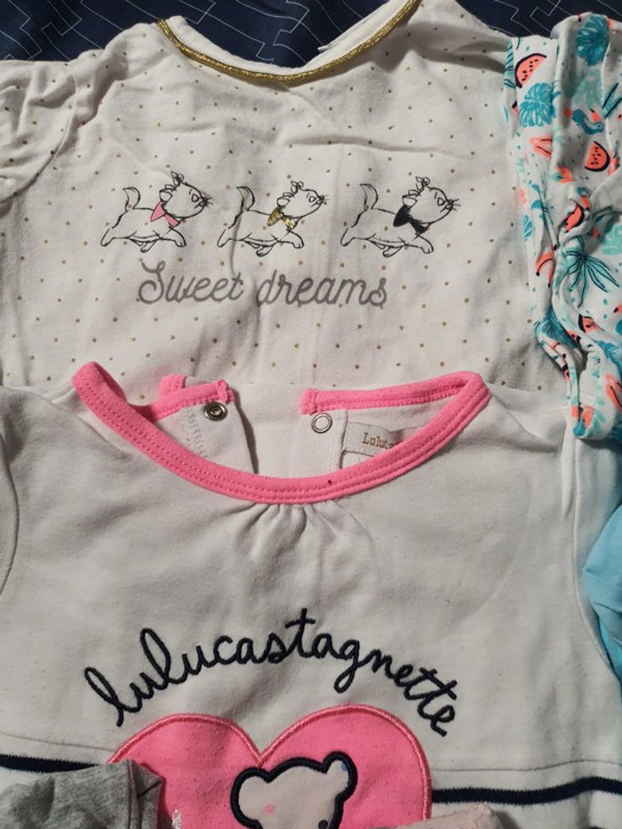 Au choix 5e pyjamas 1 piece 18 mois - photo numéro 2