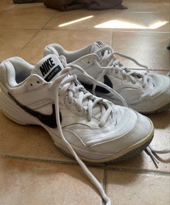 Nike Court Lite
