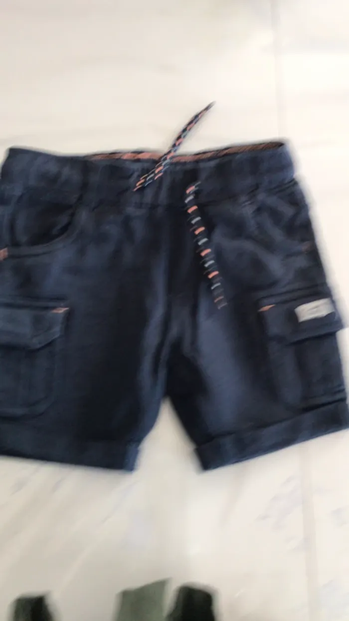 Short 18mois