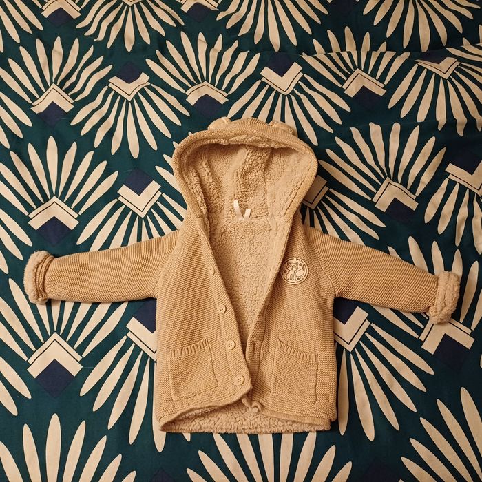 Gilet en tricot avec capuche pour bébé garçon - photo numéro 2