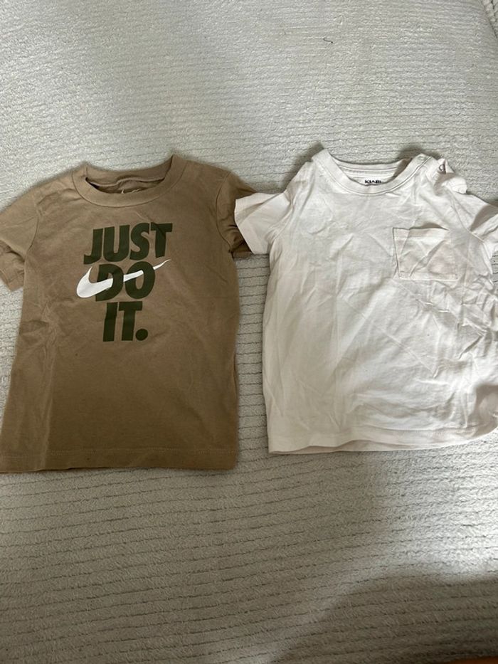 Lot de 2 t-shirts 24 mois