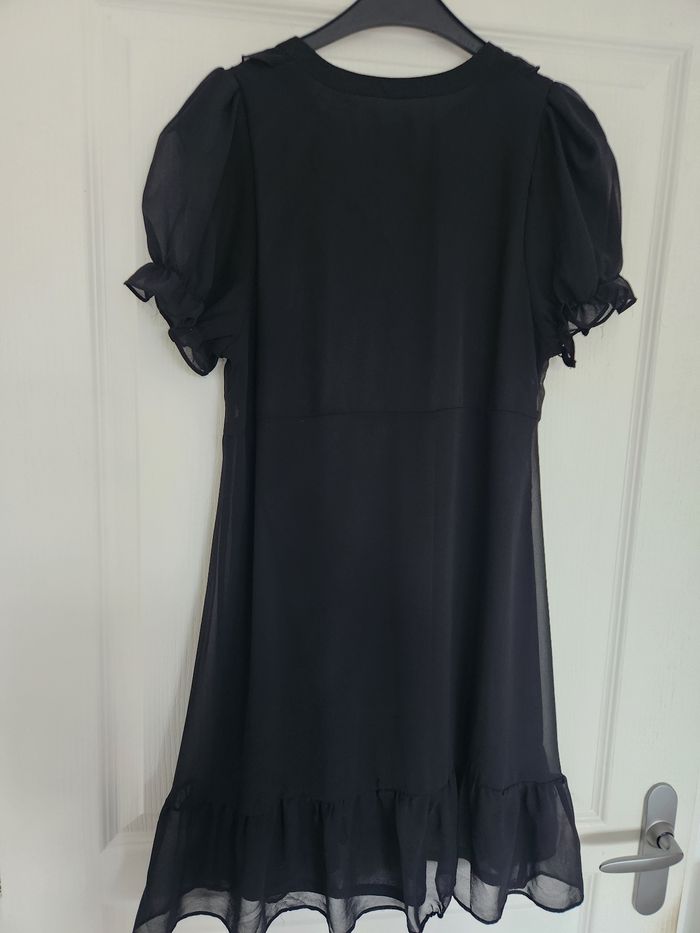 Robe noire courte en voile (doublée) - photo numéro 4