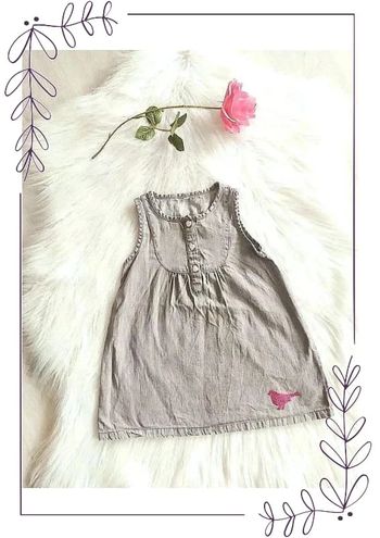 Robe chasuble bébé fille en coton denim gris