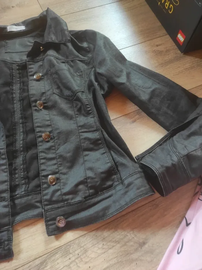 Veste cache cache taille 36 38 - photo numéro 2