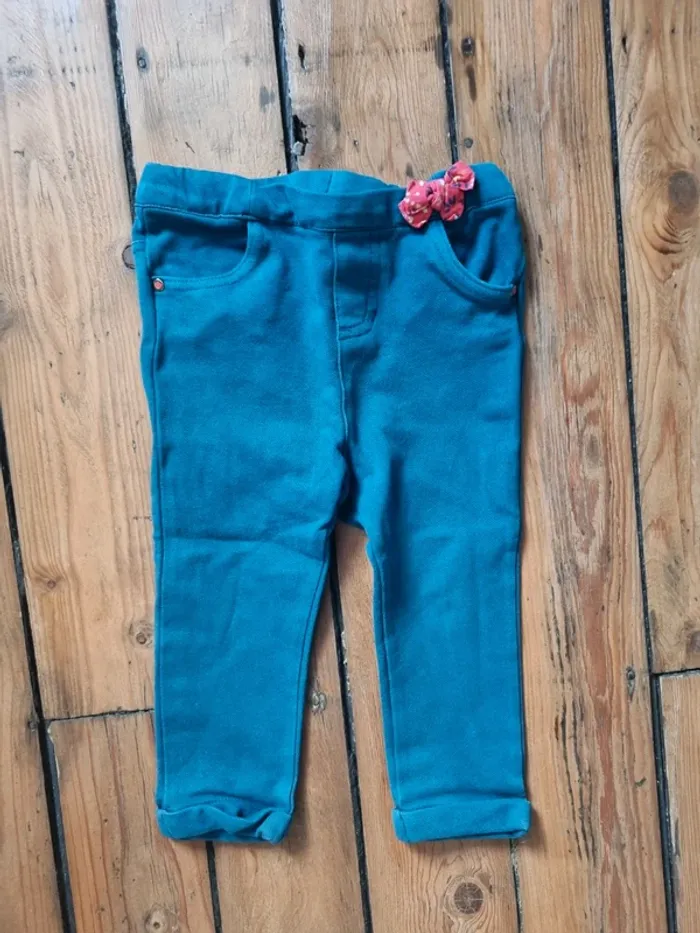 Pantalon sergent major comme neuf 18mois