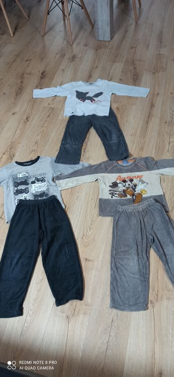 Pyjamas en velours 6 ans