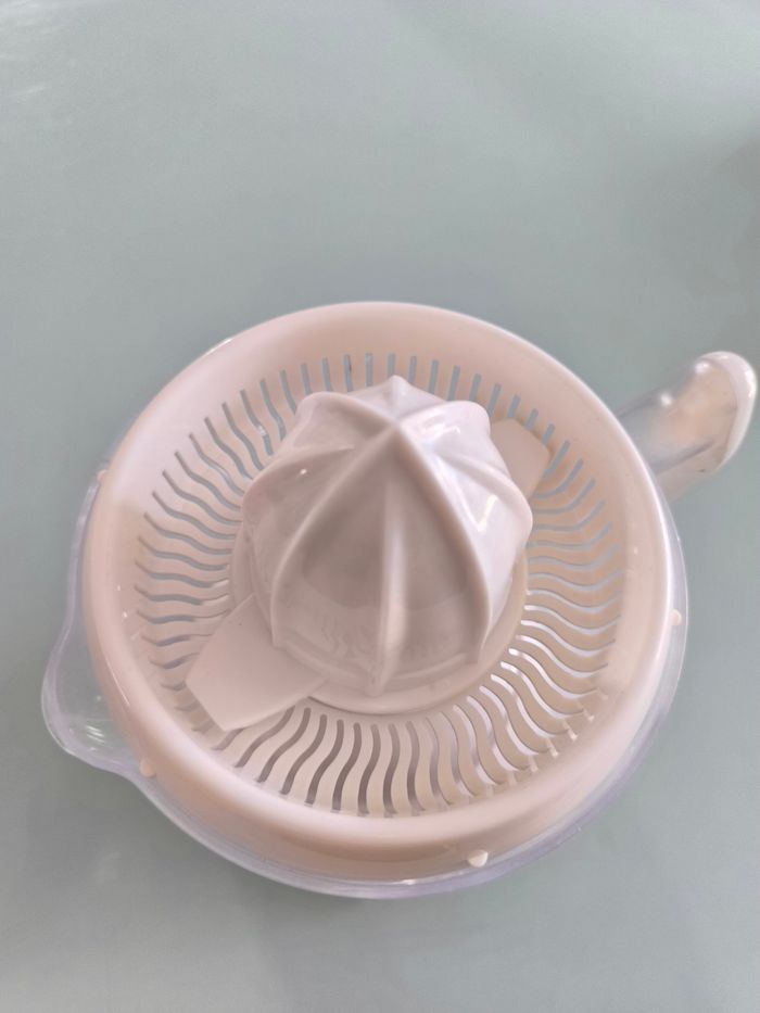 Presse agrume électrique - photo numéro 3