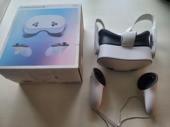 Casque VR Meta Quest 3S 128 go en excellent état