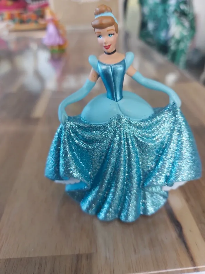 Lot de 10 figurines Princesses Disney - photo numéro 3