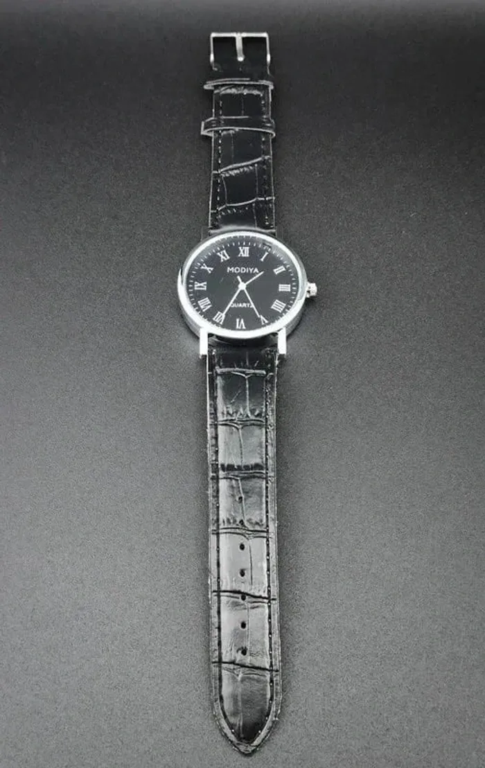 Montre noire intégrale, style vintage - photo numéro 3