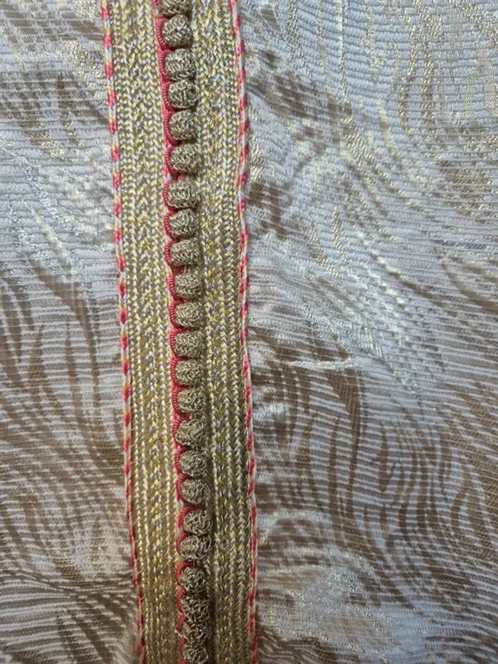 Tenue bildi sans manche - photo numéro 3