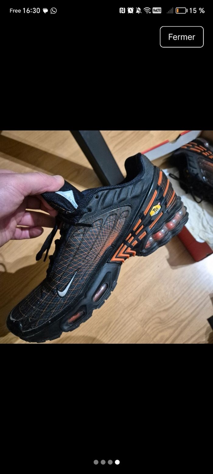 Nike air max plus 3 noir et orange - photo numéro 4