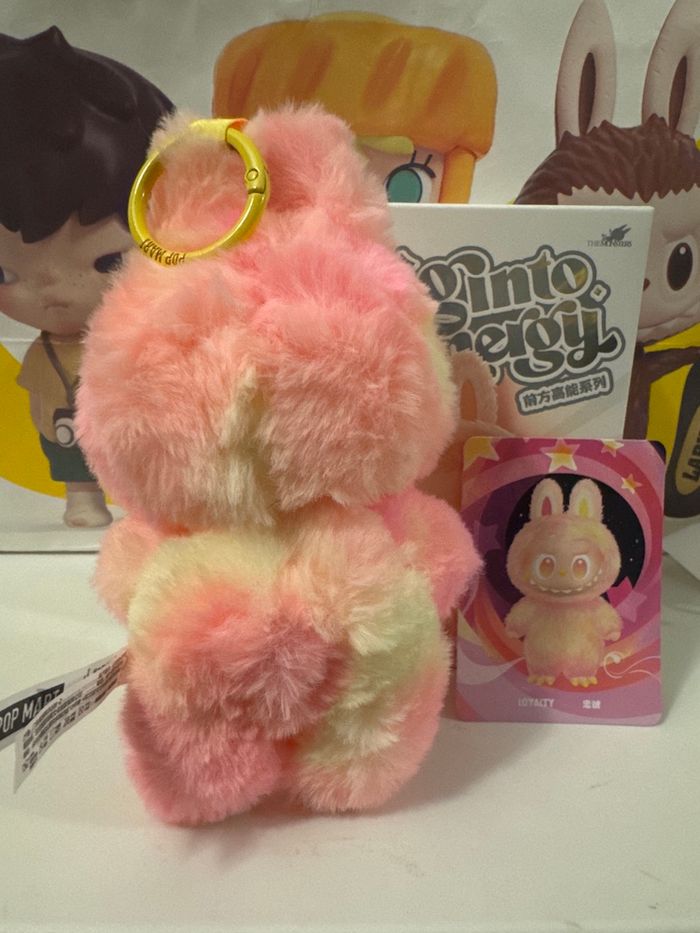 Labubu Big Into Energy - Loyalty - photo numéro 2