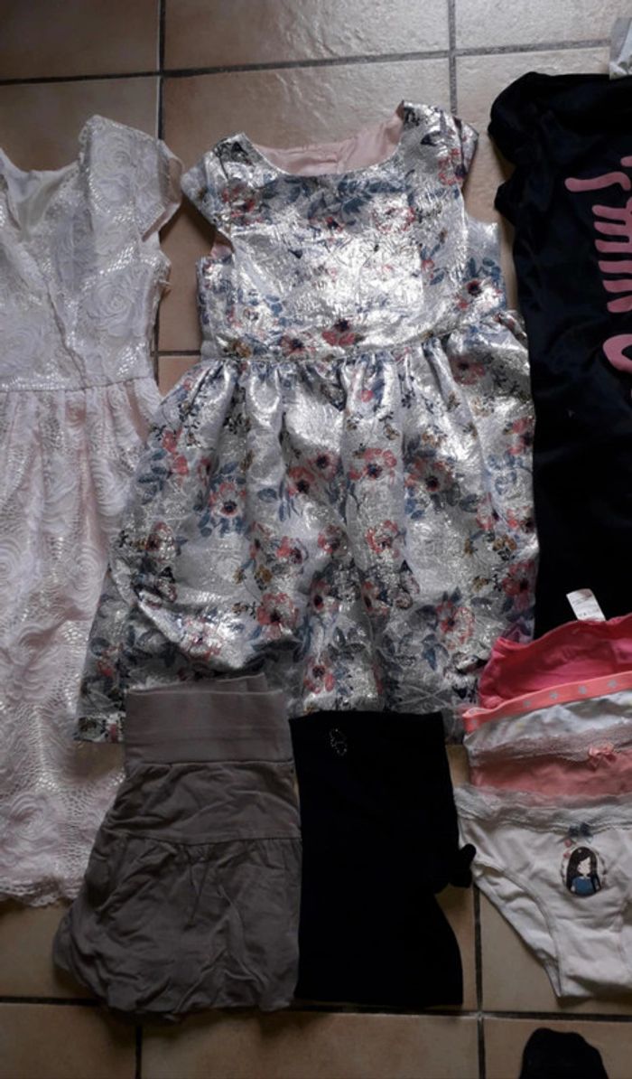 Lot 10 vêtements 10 ans fille - photo numéro 2
