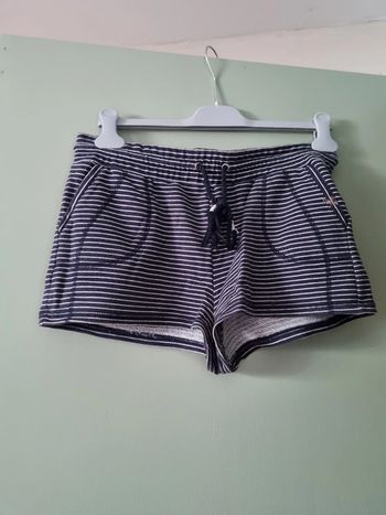 Short rayé