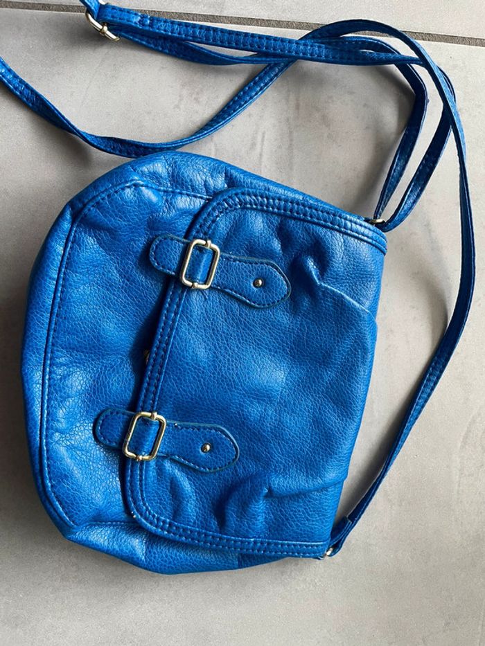Petit sac bleu électrique