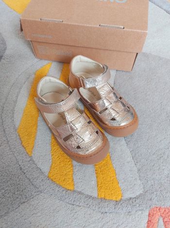 Sandales Naturino wad mettalic gold rose 22