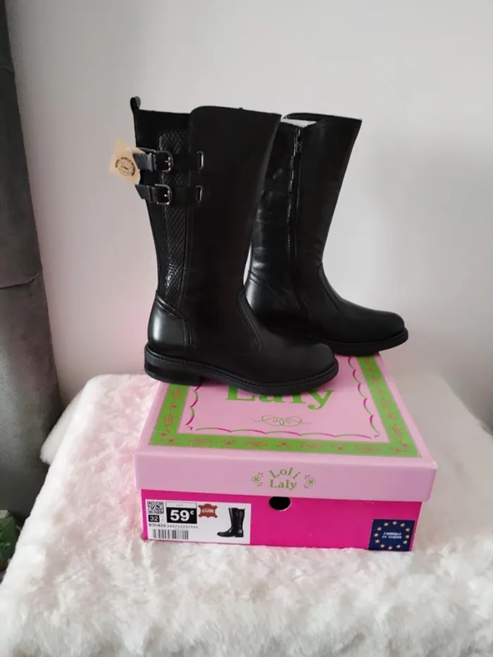 Bottes en Cuir Véritable pour Fille - Neuves avec Boîte - T.32 PROMO