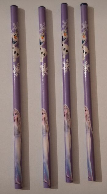 Lot de quatre crayons de bois Reine des Neiges
