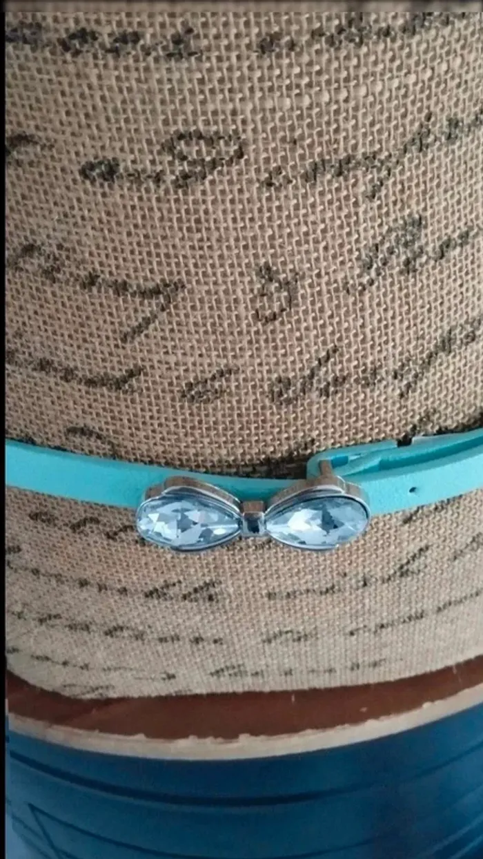 Ceinture fine bleu boucle effet noeud - photo numéro 4