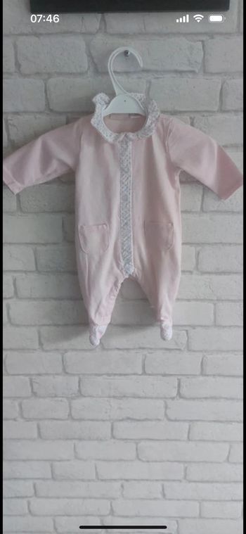 Pyjama Chicco taille 1 mois