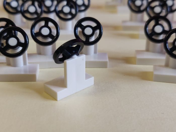 40 volants blancs Lego - jamais utilisés parfait état - vrai Lego - photo numéro 7