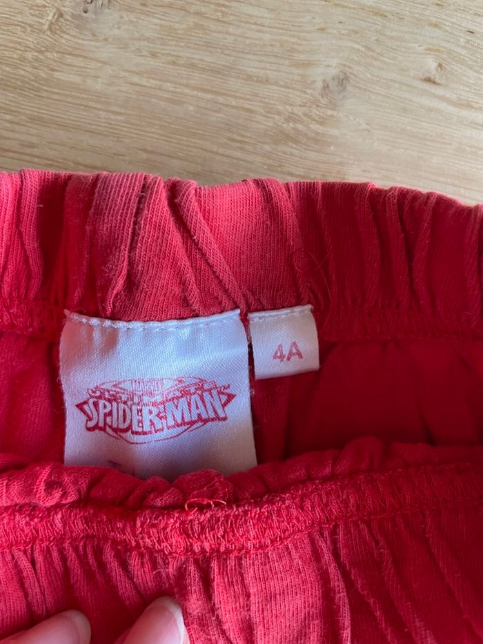 Pyjashort Spiderman 4 ans - photo numéro 5
