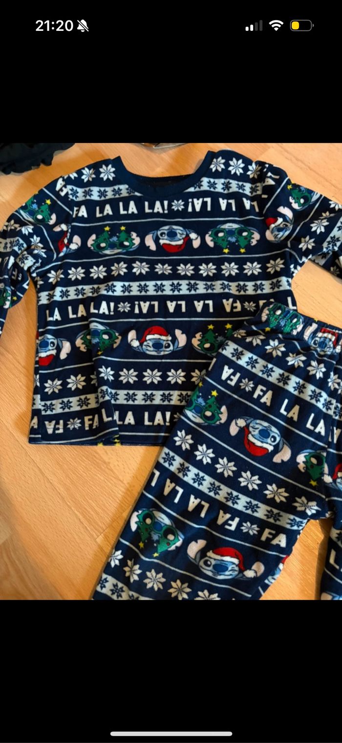 Pyjama stitch Noël primark - photo numéro 3