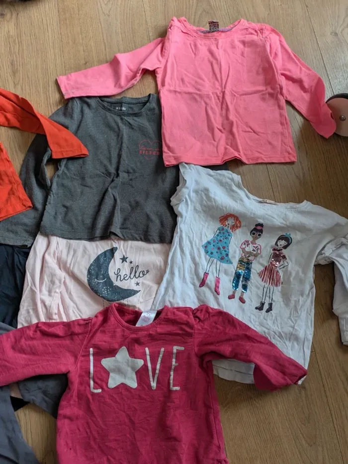 Lot tee shirt 3 ans - photo numéro 3