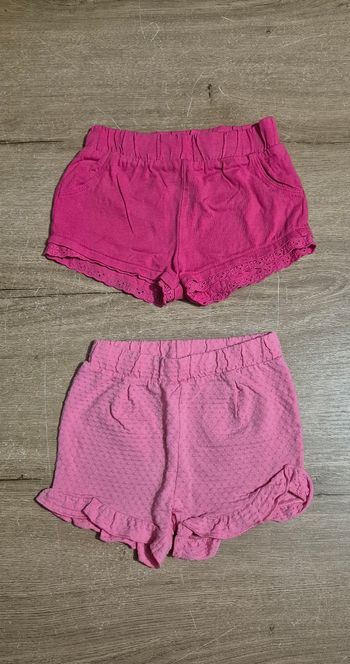Lot shorts 18 mois 