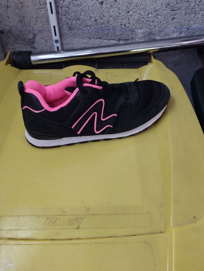 Lot chaussures fille 36/37 - photo numéro 2