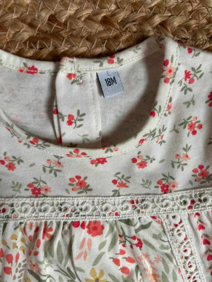 Tenue ensemble 2 pieces 18 mois neuf tunique fleurie et legging - photo numéro 2