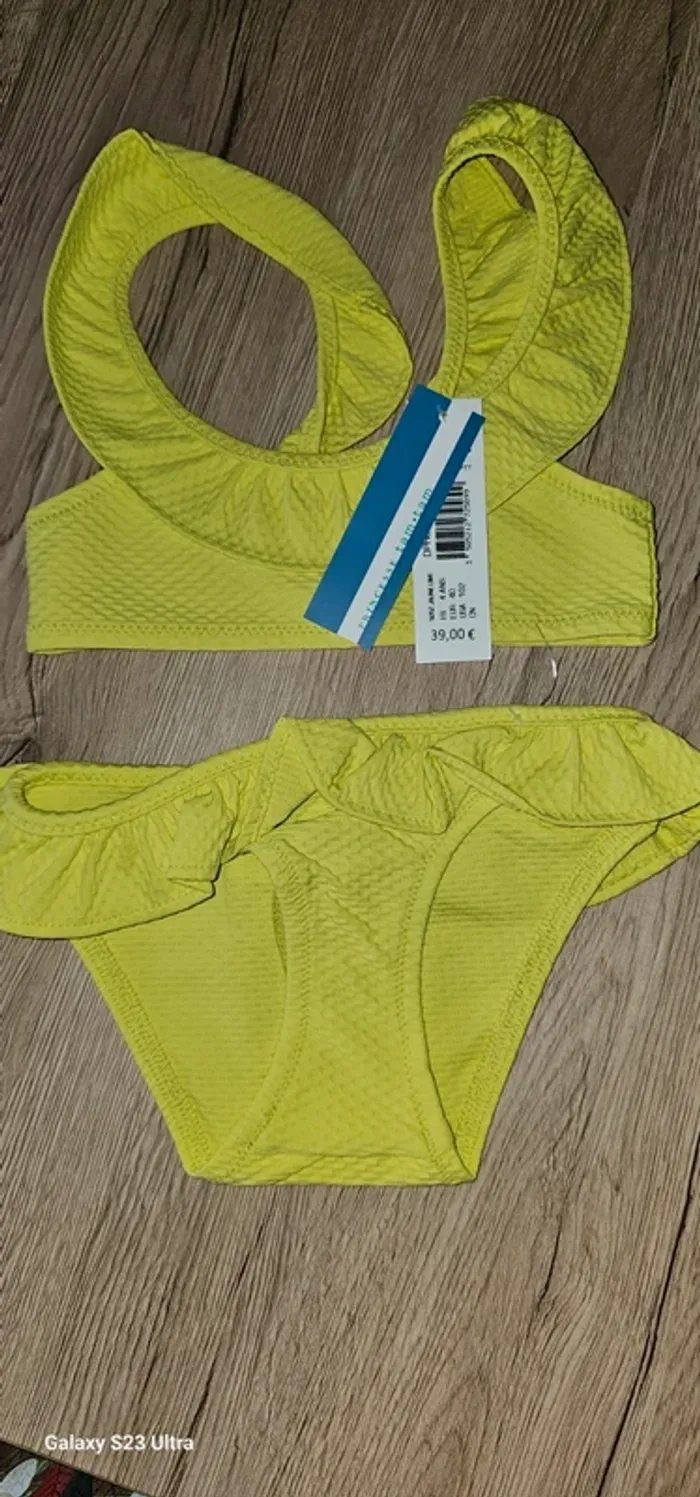 Maillot de bain 2 pièces fille 4 ans neuf avec etiquette princess tam tam ( valeur neuve 39e ) - photo numéro 3