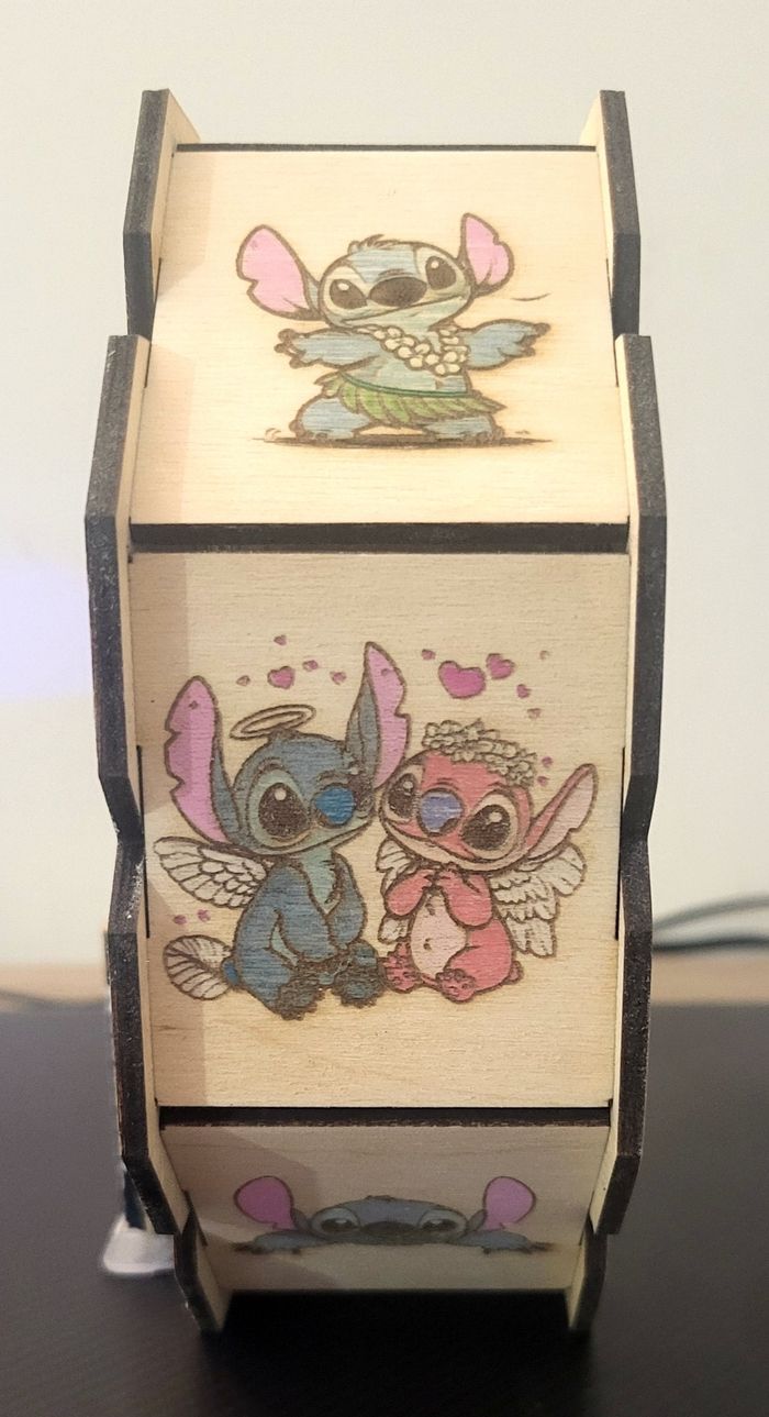 Lampe stitch bois 3d lumineuse - photo numéro 3