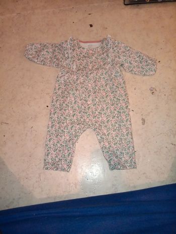 Combi 9mois 71cm obaibi pas de vinted go