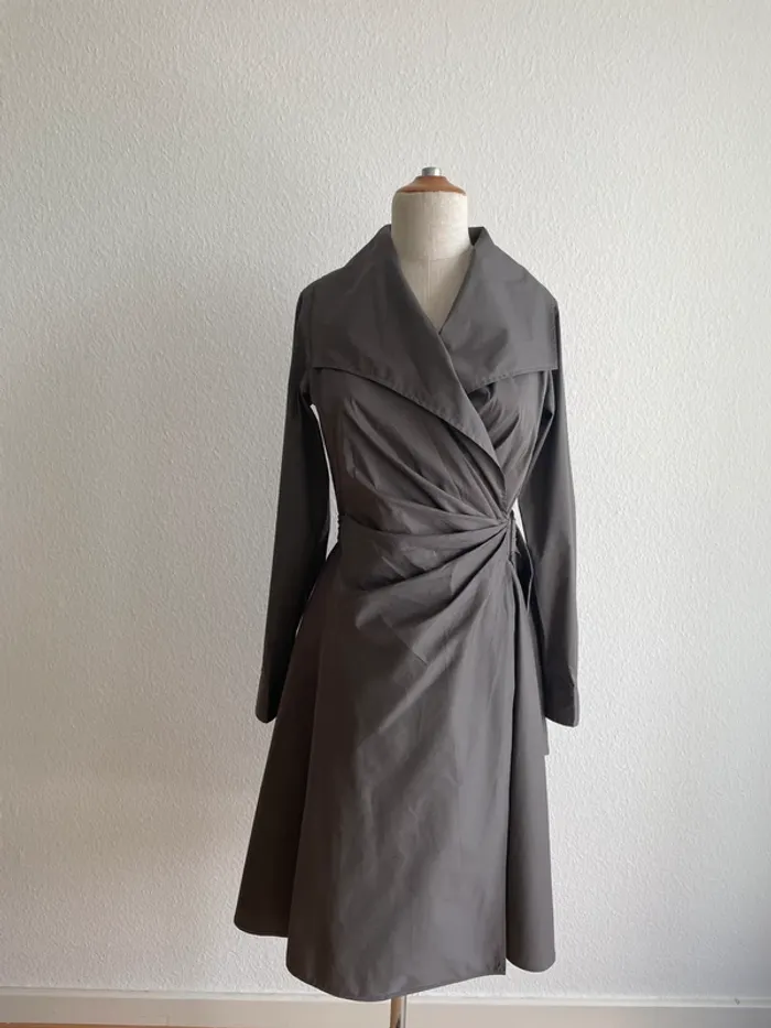 Robe cache-cœur Max Mara taupe - photo numéro 2